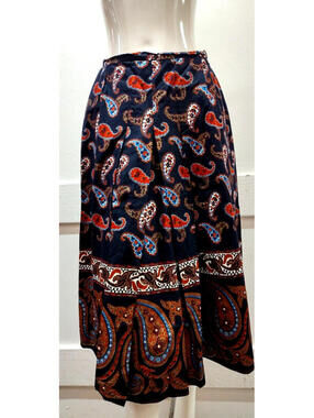 1970s Big Paisley Peasant Skirt Knee Length WINDSMOOR ENGLAND Bohemian Size S 26